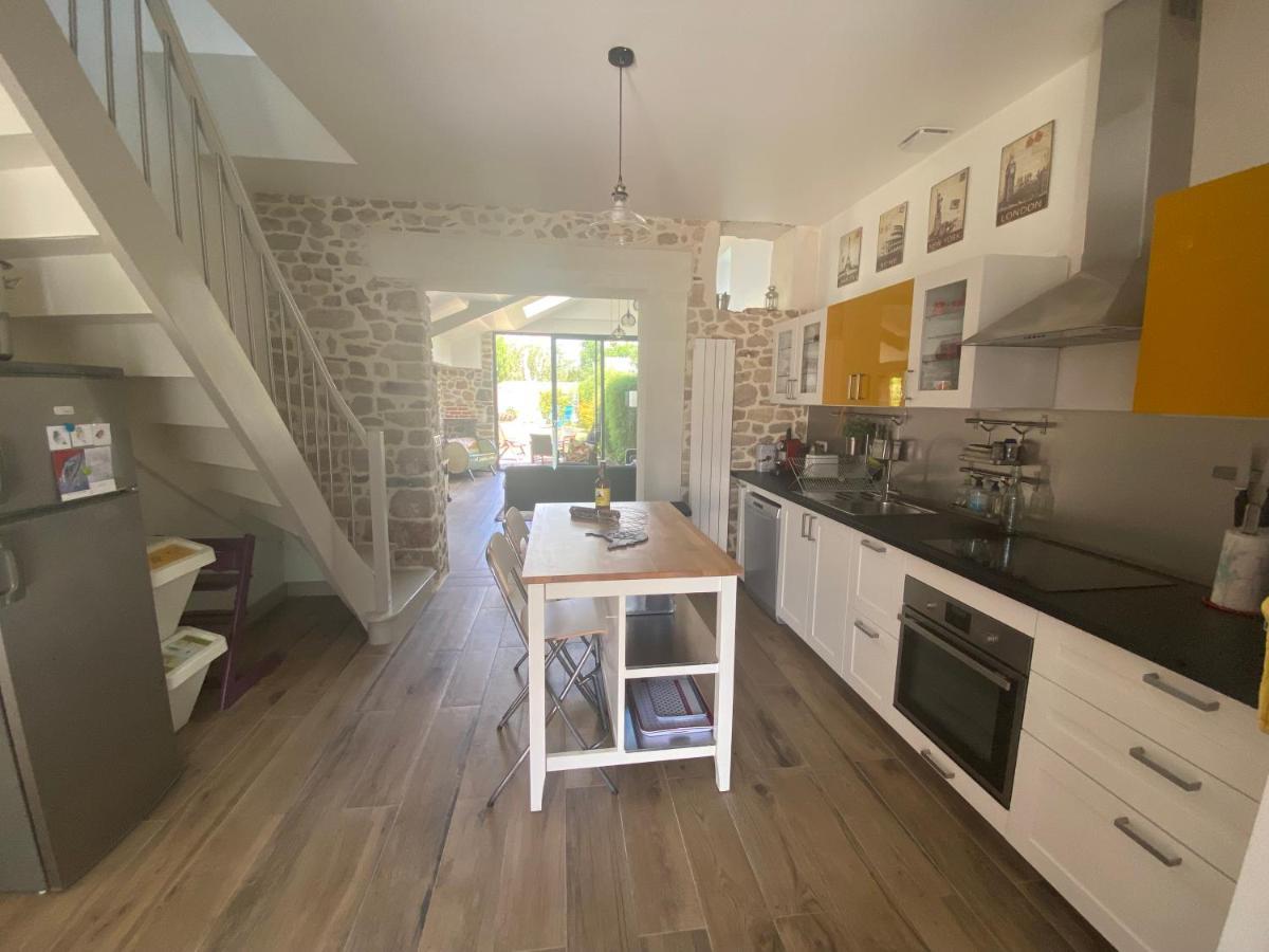 Le Cottage De La Baie Каролль Экстерьер фото